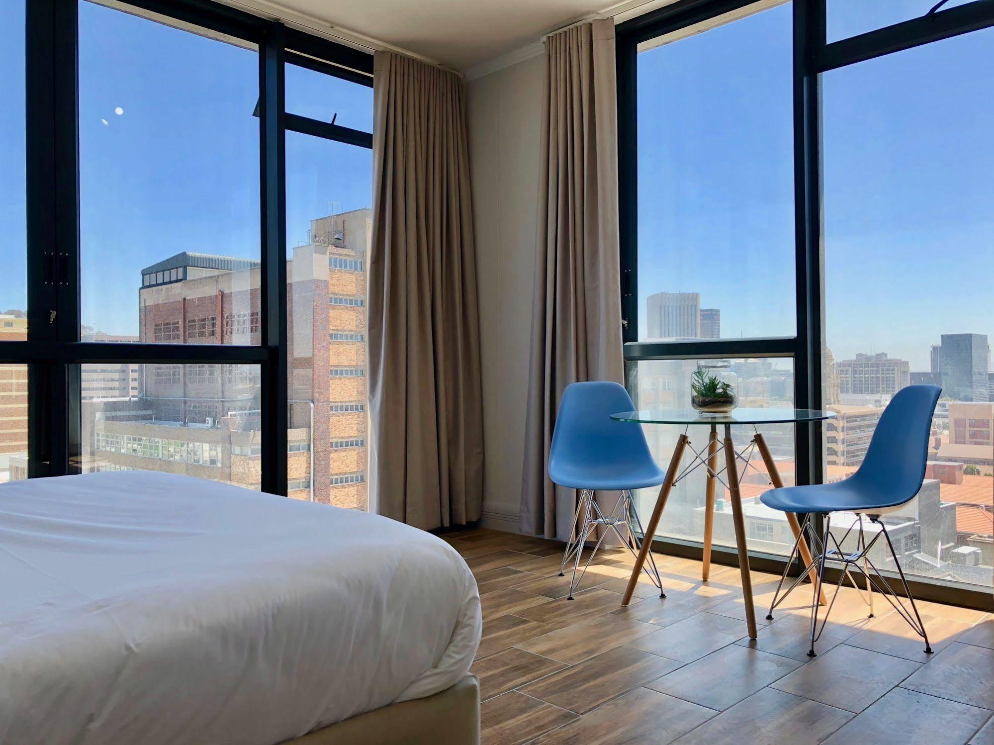 Urban Oasis At The Four Seasons Apartment Кейптаун Екстериор снимка