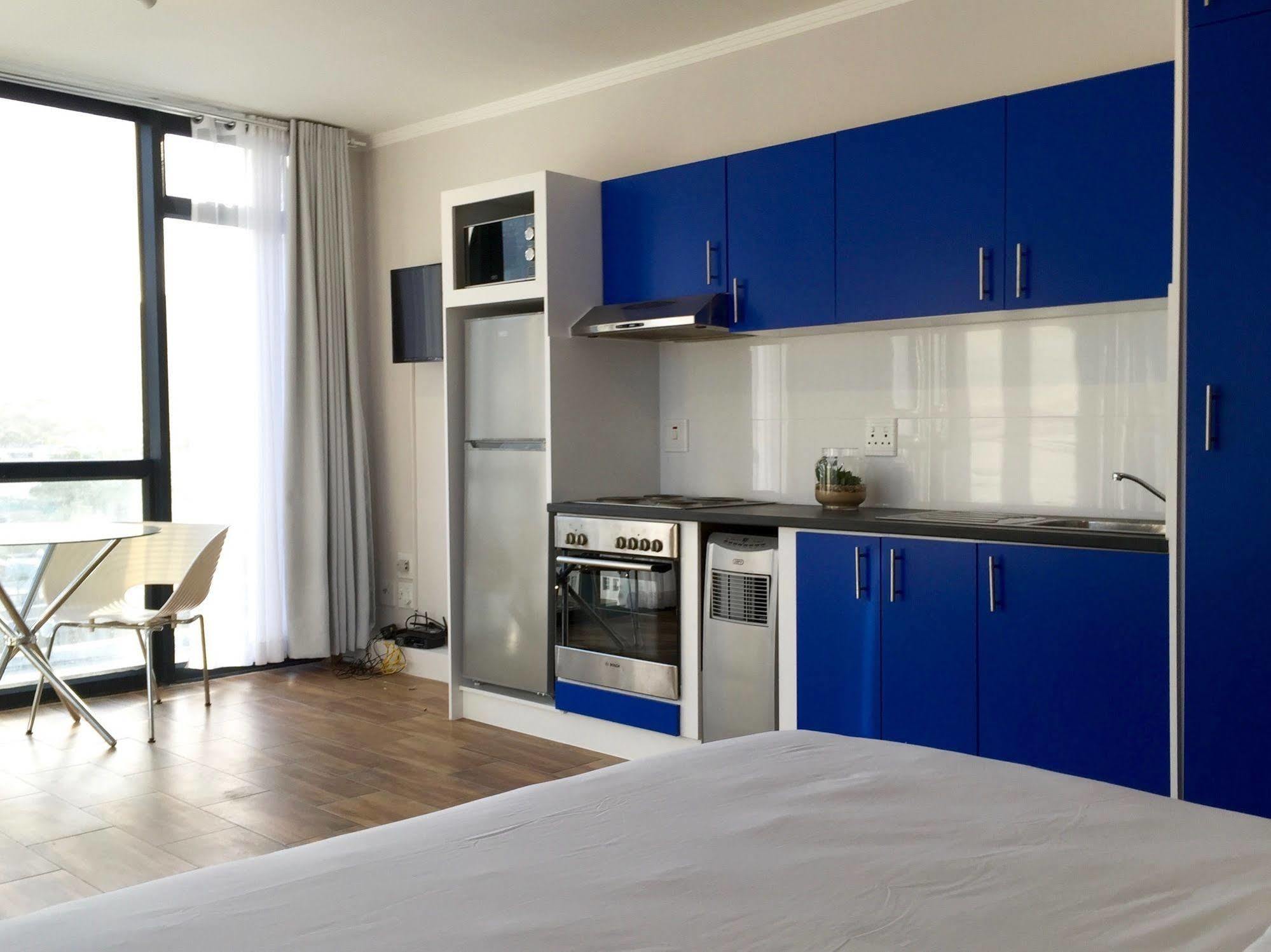 Urban Oasis At The Four Seasons Apartment Кейптаун Екстериор снимка